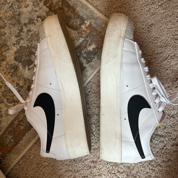 Nike platform low top blazers - Picture 3 of 7